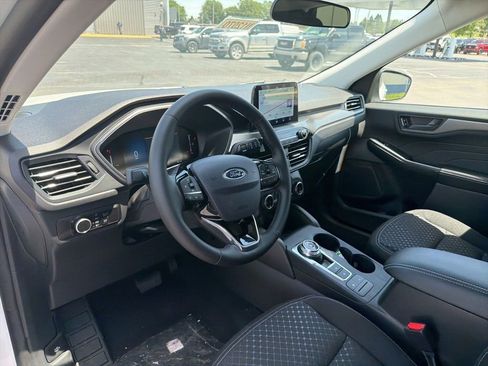 New 2026 Ford Escape Active w/ Cold Weather Package AWD/4WD image 9