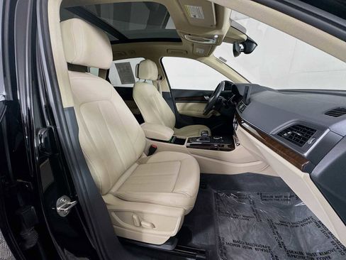 Used 2019 Audi Q5 2.0T Premium w/ Convenience Package image 25