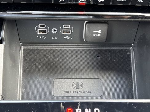 Used 2024 Jeep Grand Cherokee Laredo X w/ Luxury Tech Group I AWD/4WD image 28