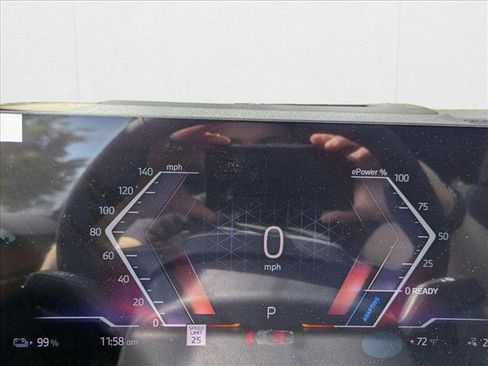 Used 2025 BMW i4 eDrive40 w/ Premium Package image 11