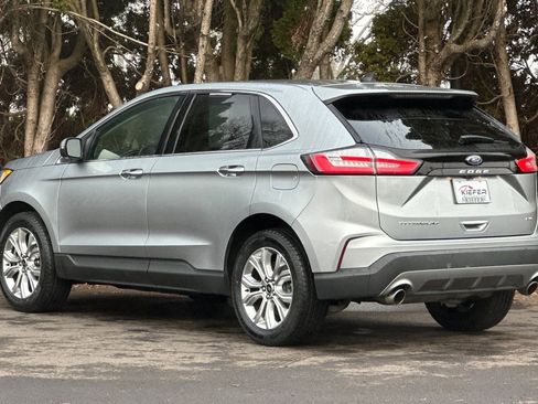 Used 2024 Ford Edge Titanium image 6