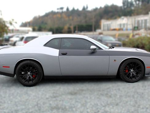 Used 2018 Dodge Challenger R/T Scat Pack image 8