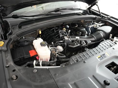 Used 2023 Jeep Grand Cherokee L Laredo AWD/4WD image 59