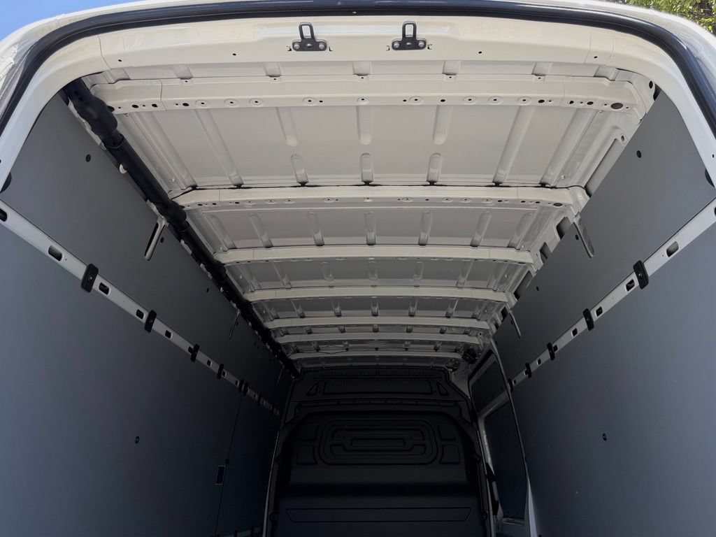 New 2026 Mercedes-Benz Sprinter 2500 image 13