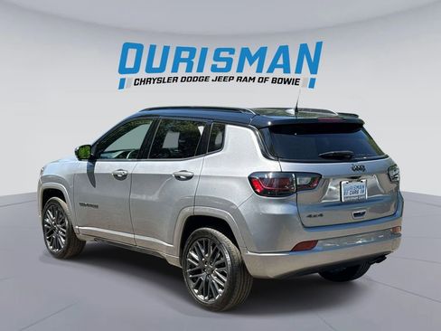 Used 2022 Jeep Compass High Altitude AWD/4WD image 4