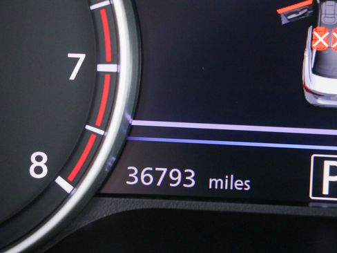 Used 2025 Nissan Sentra SV w/ All-Weather Package FWD image 16