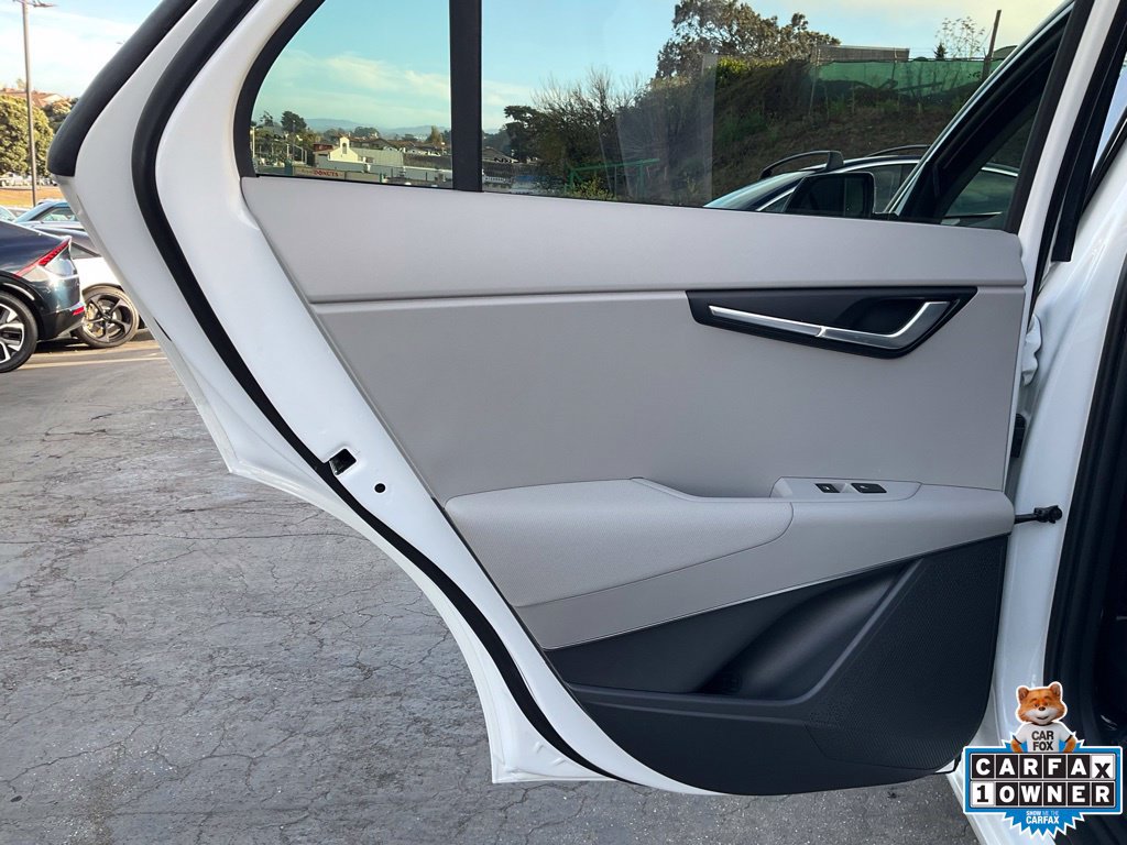 Used 2025 Kia Niro Wave w/ Wave Preserve Package FWD image 33