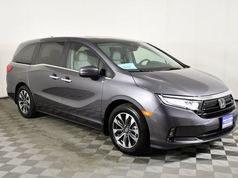 Certified 2024 Honda Odyssey EX-L image 4