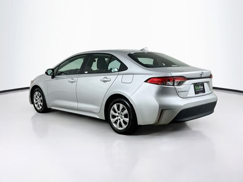 Used 2023 Toyota Corolla LE FWD image 5