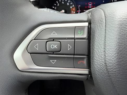 Used 2023 Jeep Compass Latitude w/ Convenience Group AWD/4WD image 31