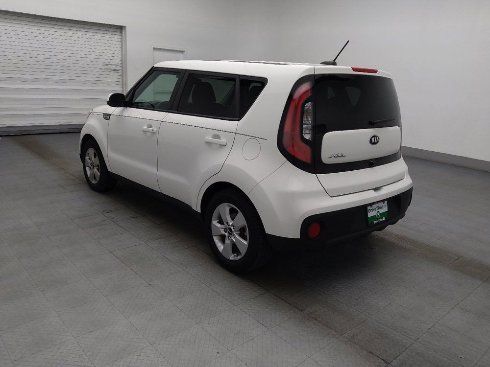 Used 2019 Kia Soul FWD image 3