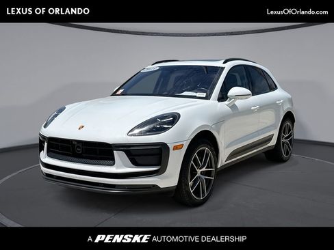Used 2023 Porsche Macan Turbo AWD/4WD image 1