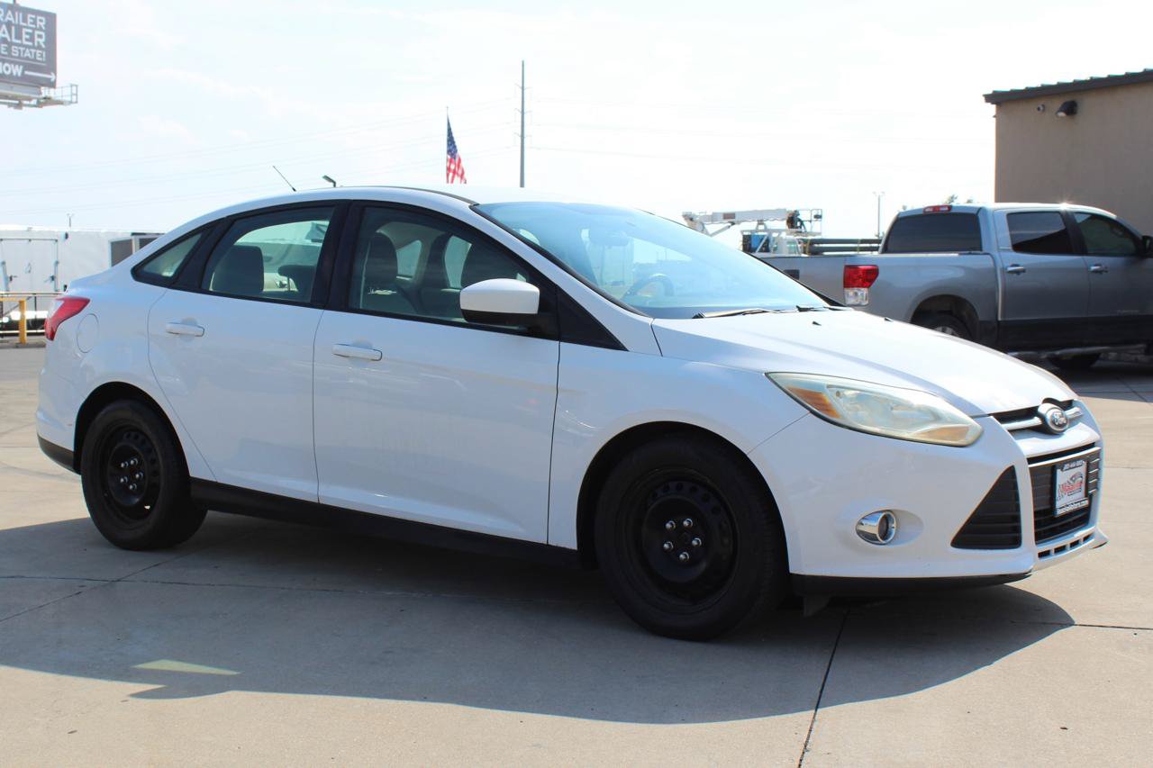 Used 2012 Ford Focus SE FWD image 27