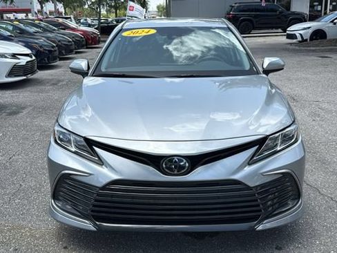 Used 2024 Toyota Camry LE FWD image 2