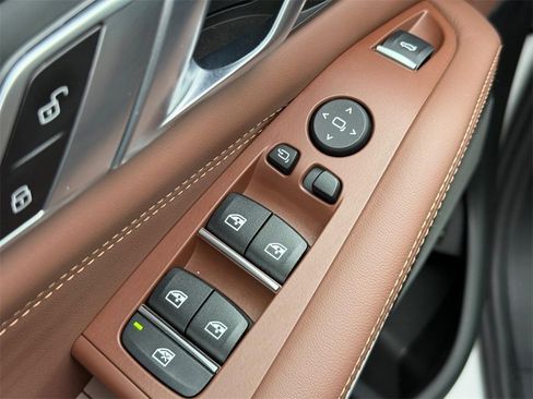 Used 2023 BMW X5 xDrive45e w/ Executive Package image 23