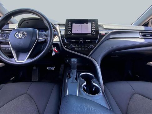 Used 2021 Toyota Camry LE FWD image 15