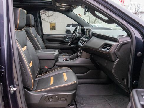 Used 2023 GMC Yukon XL AT4 w/ AT4 Premium Plus Package image 10