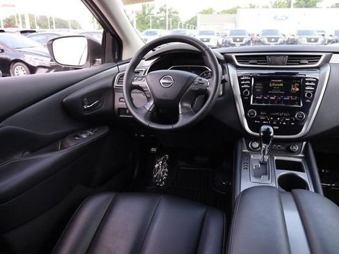 Certified 2024 Nissan Murano SV w/ SV Midnight Edition Package AWD/4WD image 21