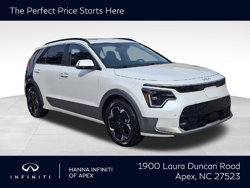 Used 2024 Kia Niro Wave w/ Wave Preserve Package FWD image 1