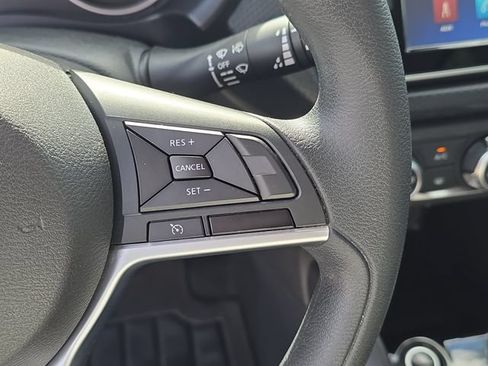 Certified 2021 Nissan Kicks S FWD image 30