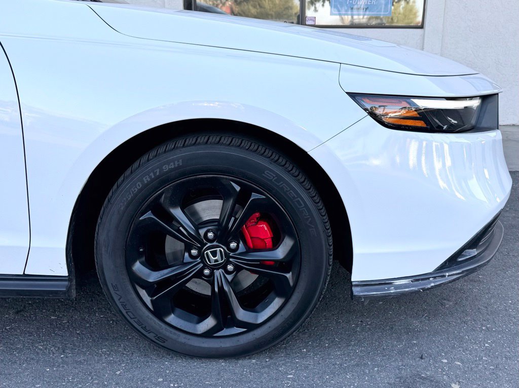Used 2025 Honda Accord SE image 2
