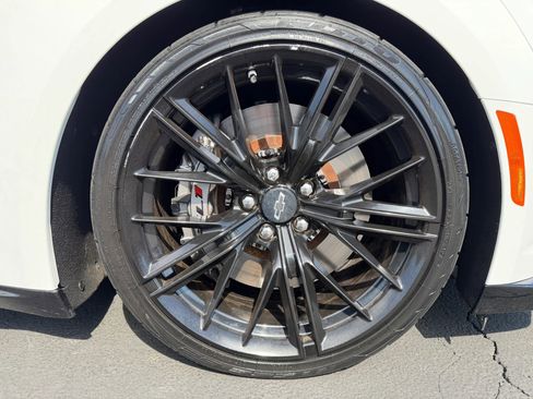Used 2023 Chevrolet Camaro ZL1 image 13