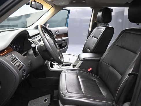Used 2011 Ford Flex SEL FWD image 9
