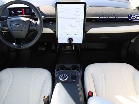 Used 2023 Ford Mustang Mach-E Premium image 16