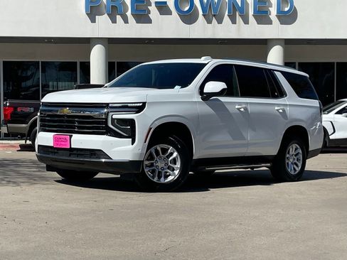 Certified 2025 Chevrolet Tahoe LT image 2