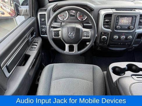 Used 2024 RAM 1500 Warlock AWD/4WD image 26