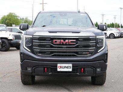 Used 2023 GMC Sierra 1500 AT4 w/ Technology Package