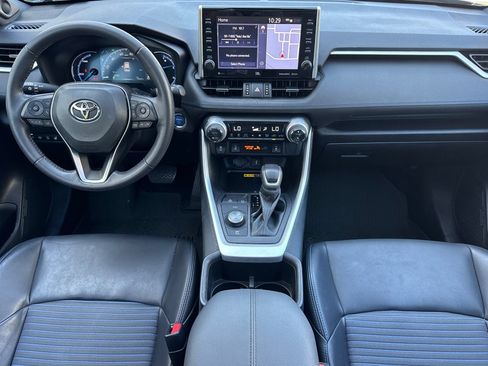 Certified 2022 Toyota RAV4 XSE AWD/4WD image 16