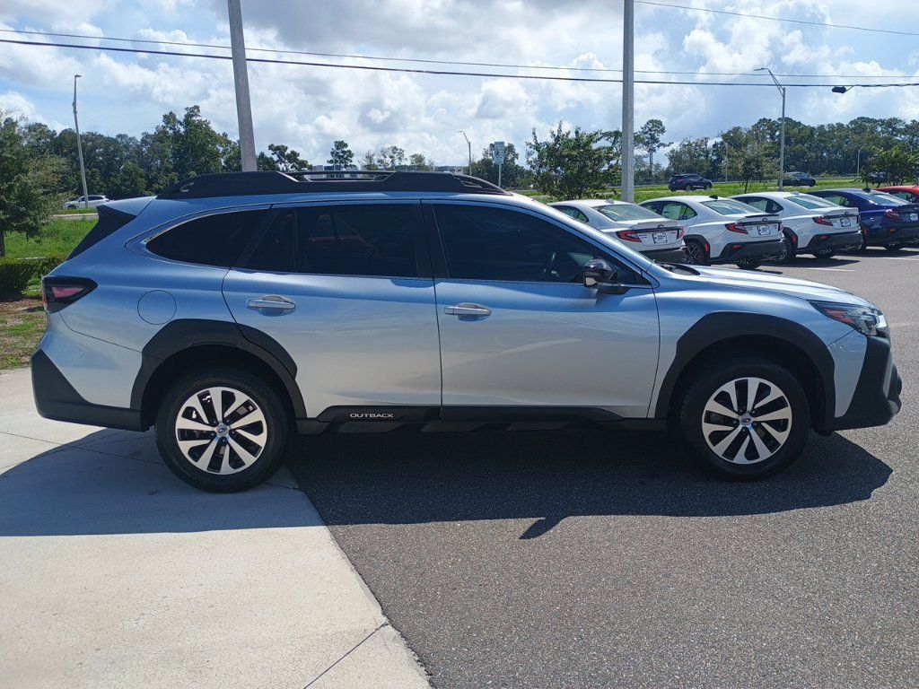 Certified 2024 Subaru Outback Premium AWD/4WD image 4