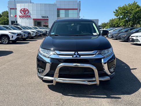 Used 2016 Mitsubishi Outlander SE AWD/4WD image 2