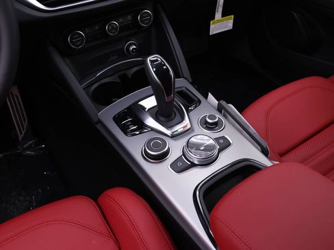 New 2026 Alfa Romeo Stelvio Sprint AWD/4WD image 13