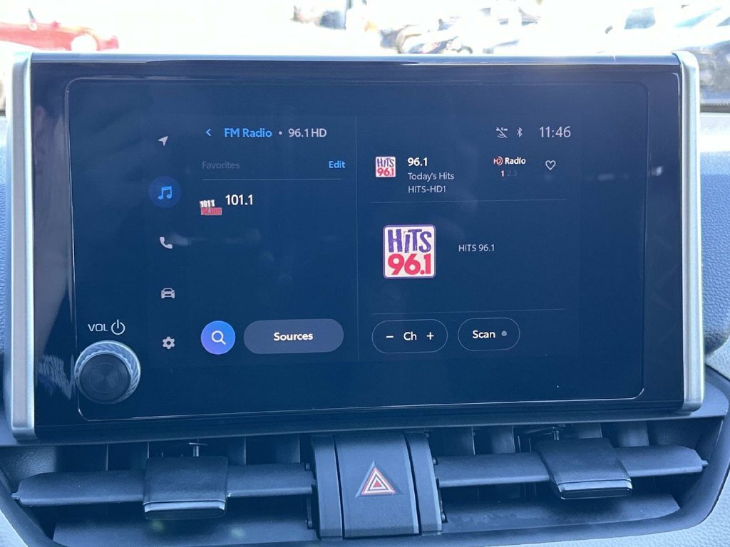 Used 2025 Toyota RAV4 XLE w/ Convenience Package FWD image 38