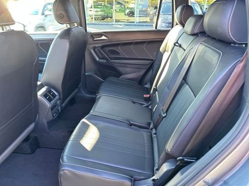 Certified 2024 Volkswagen Tiguan SE R-Line image 30