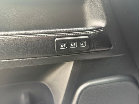 Used 2016 Toyota 4Runner Limited image 20