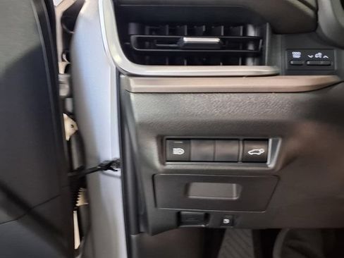 Used 2026 Toyota Grand Highlander AWD image 16