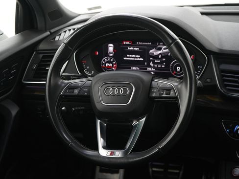 Used 2018 Audi SQ5 Prestige w/ Prestige Package AWD/4WD image 17