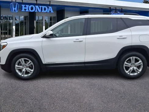 Used 2020 GMC Terrain SLE w/ Driver Convenience Package FWD image 5