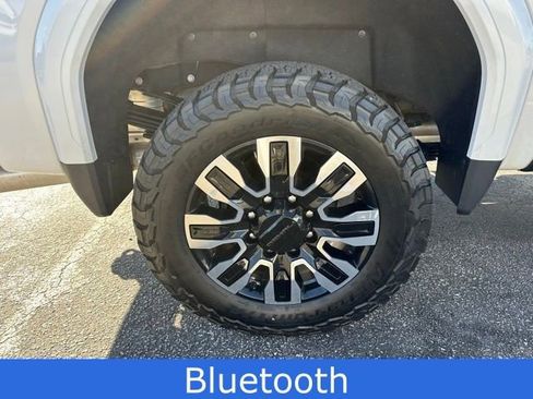 Used 2024 GMC Sierra 3500 Denali Ultimate image 19