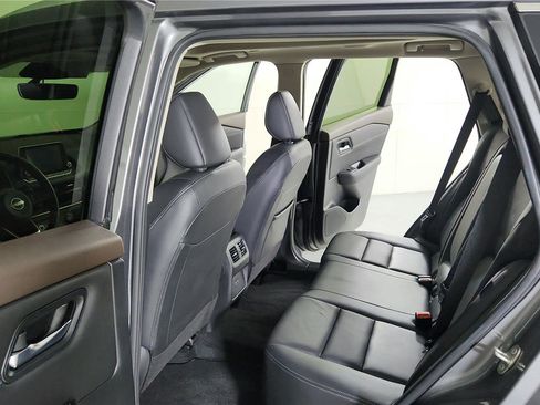 Certified 2023 Nissan Rogue SL FWD image 18