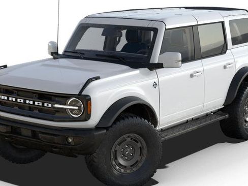 New 2025 Ford Bronco Outer Banks w/ Sasquatch Package image 26