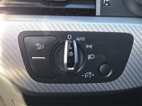 Used 2018 Audi A5 2.0T Premium image 29