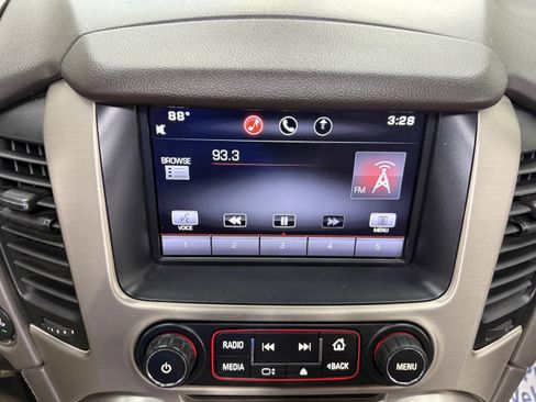 Used 2015 GMC Yukon Denali w/ Open Road Package AWD/4WD image 18