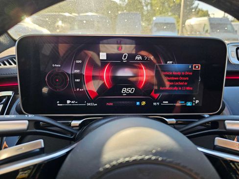 Used 2024 Mercedes-Benz S 580 4MATIC Sedan image 25