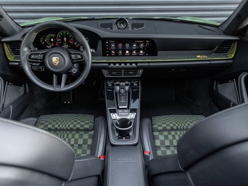 Certified 2026 Porsche 911 Carrera 4 GTS image 19