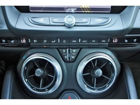 Used 2017 Chevrolet Camaro SS image 27