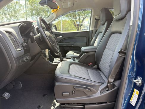 Used 2019 Chevrolet Colorado Z71 image 16